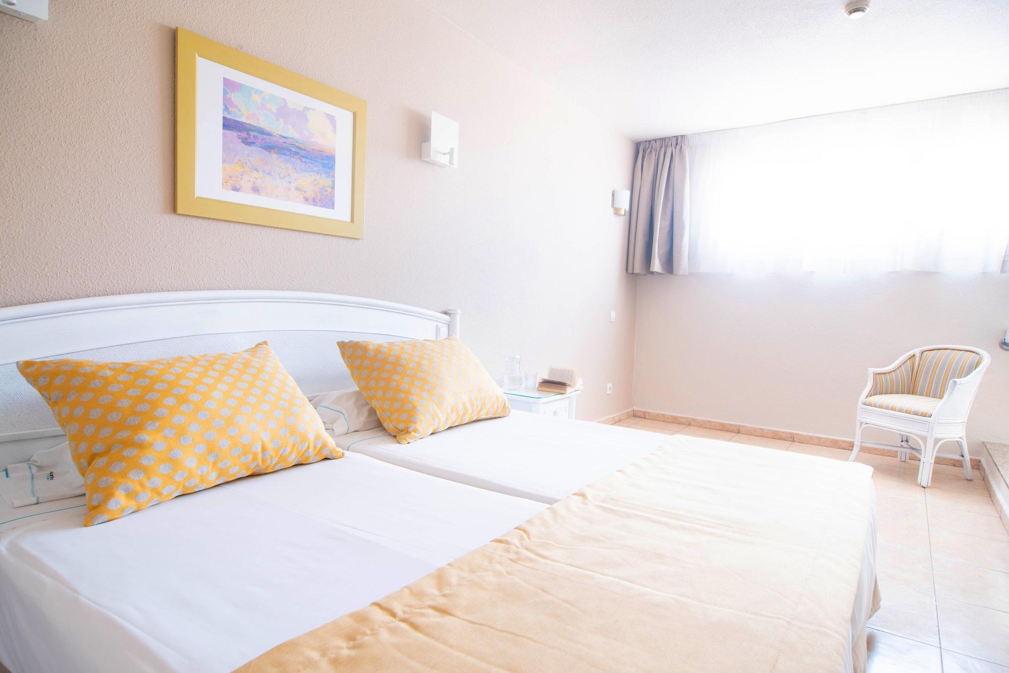 Apartamentos Punta Marina By Livvo Морро-дель-Хабле Экстерьер фото