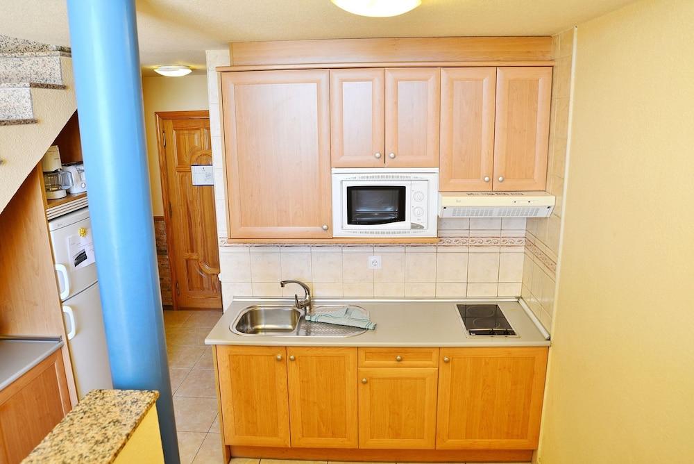 Apartamentos Punta Marina By Livvo Морро-дель-Хабле Экстерьер фото